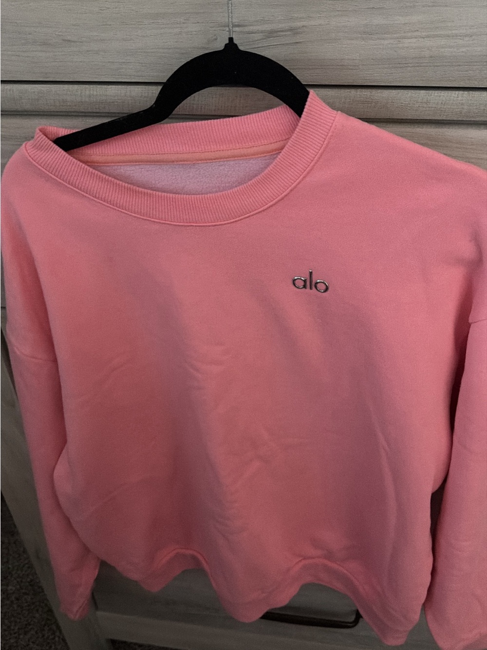 Alo Women's Pink Crewneck Sweatshirt
